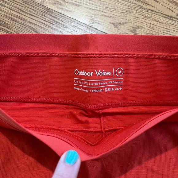 Sz M NWT Outdoor Voices 7/8 Thrive leggings with pockets paprika burnt orange - Picture 3 of 4